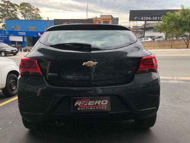 ONIX 2019/2019 1.0 MPFI LT 8V FLEX 4P MANUAL - Foto 4