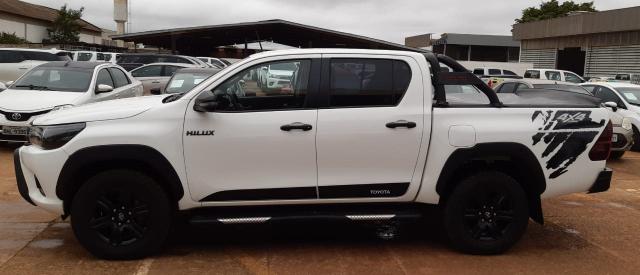 Toyota/hilux challenge sr 2.8 4x4 cd 2018/2018 16V diseil automatica - Foto 4