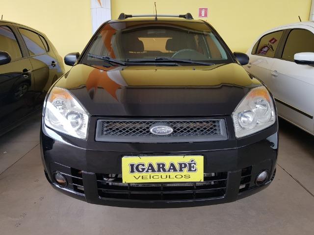 Fiesta Hatch Completo. Muito bem conservado! - Foto 2