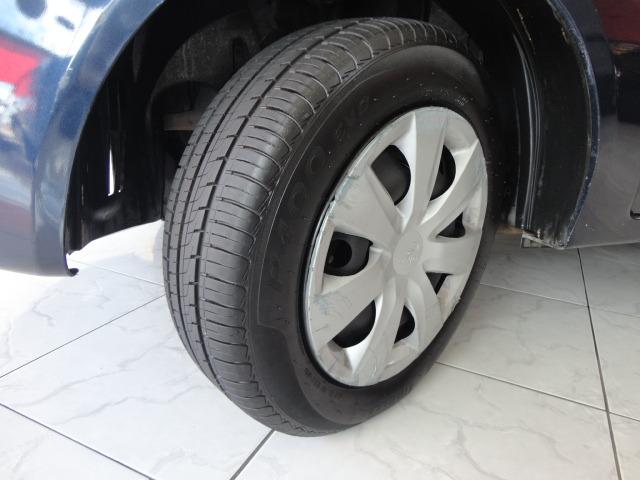 Ford Fiesta Sed. 1.6 Flex - Foto 12