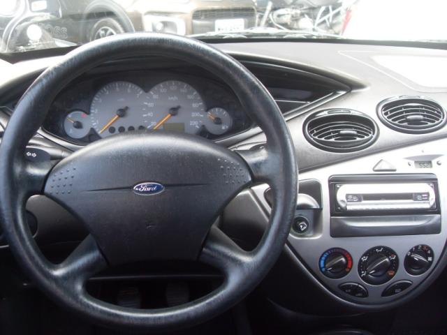 FORD FOCUS SEDAN 1.6 L 2005 *58.000 KM. - Foto 7