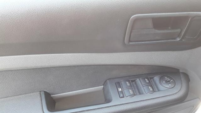 Vendo focus - Foto 17