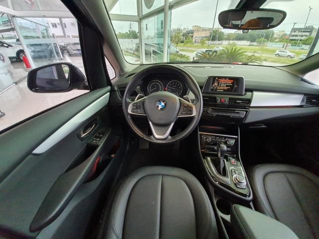 Novíssima BMW 220i 2.0 GP Turbo 2016/2016 com apenas 28.000km. Oportunidade! - Foto 6
