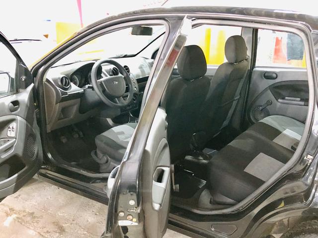 Ford Fiesta Hatch Completo Ano: 2012 R$: 19.900,00 - Foto 7