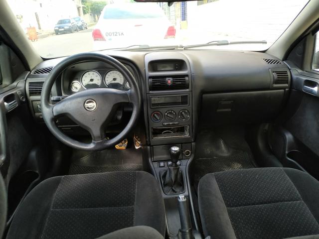 Astra 2.0 (2010 ) - Foto 6
