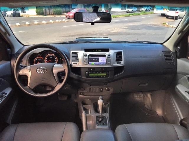 Toyota Hilux SRV Top 3.0 4x4 2012/2013 - Foto 7
