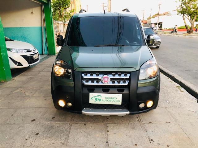 Doblo Adventure 1.8 2014 c/GNV 7 Lugares (R$: 4.900,00 + 60 x 1.090,00) - Foto 2