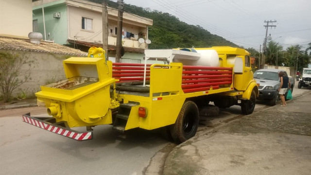 Bomba de Concreto Putz 1409 / 2015 dir hid freio ar - leia o anúncio - Foto 4