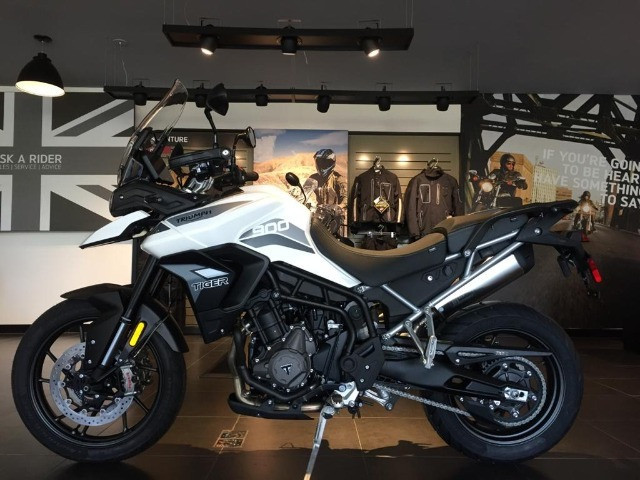 TRIUMPH TIGER 900 GT