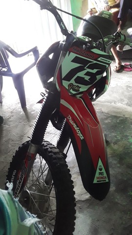 MOTO PREPARADA PRA TRILHA