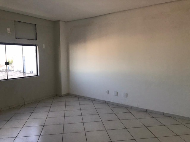 Alugo salas comerciais -  galeria Caranda- centro - Varzea Grande - Foto 4