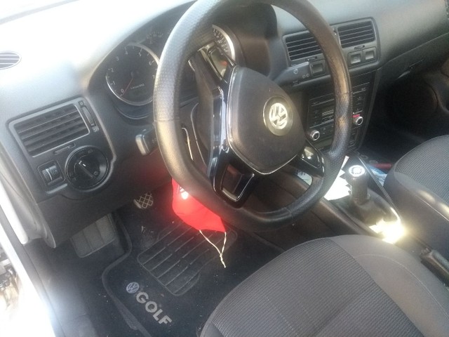 GOLF 1.6 COMPLETO MI