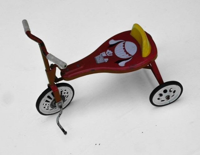 Triciclo Infantil Antigo Bandeirante Pequeno Urso Cachorro Balão Original  Usado