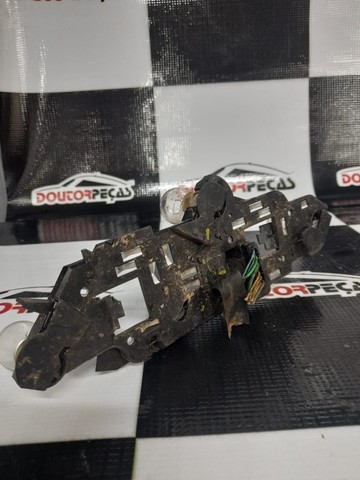 Circuito Soquete Esquerdo Peugeot *04
