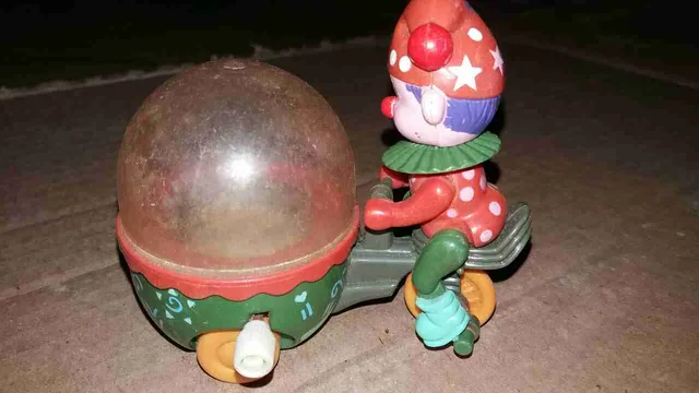 Preços baixos em Trens Modern Toys Brinquedos à Pilha (Antes de 1970)