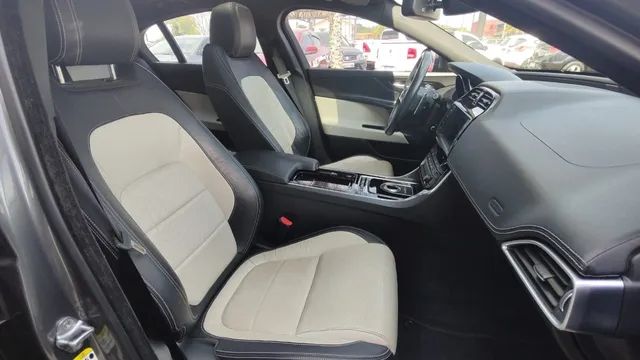 JAGUAR XE XE 2.0 TURBOCH. R-SPORT 240/250CV AUT. - Foto 3