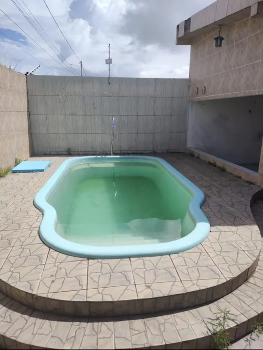 OPORTUNIDADE PARA INVESTIDOR ! Casa com piscina na Barra Nova, 160 M2.