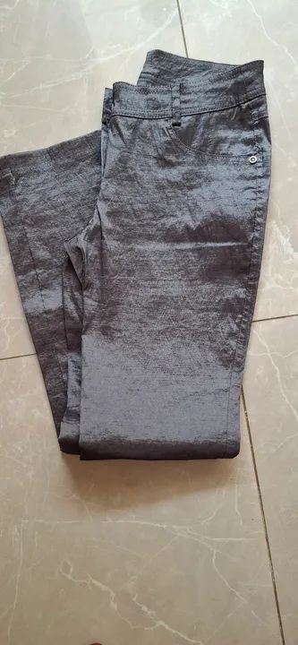 Calça Feminina cinza  - Foto 4