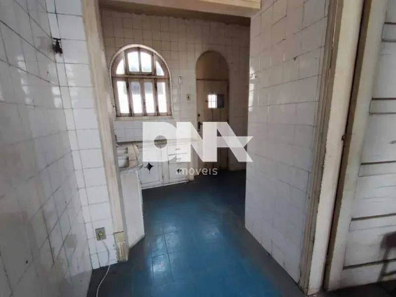 Casa de rua - Triplex / Residencial / Santa Teresa - Foto 11