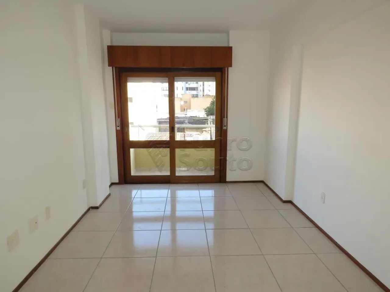 Apartamento Padrão em Pelotas