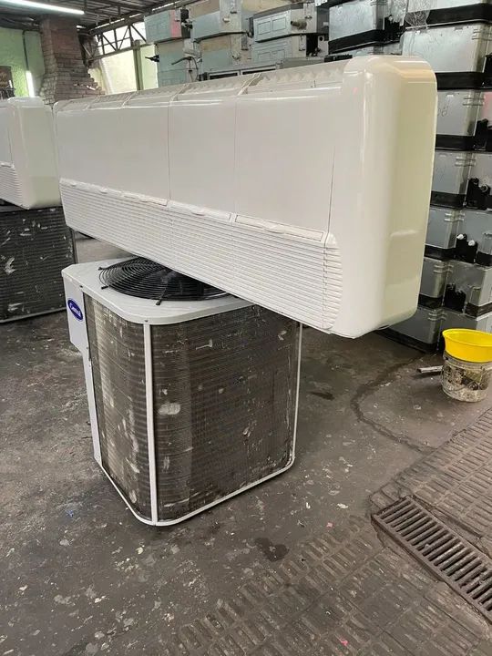 CARRIER Piso Teto 90.000 BTUs trifásico R22 220v com garantia  - Foto 4
