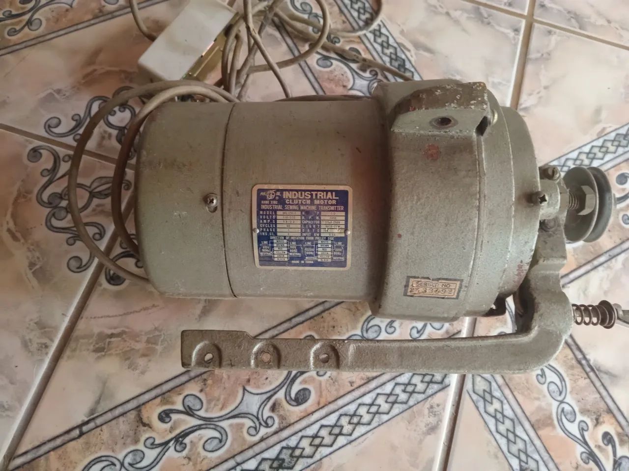 MOTOR OVERLOCK 220 V - Foto 2