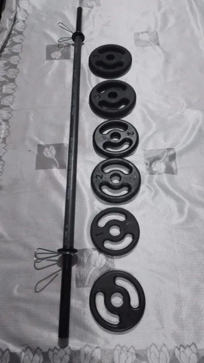 barra 140cm e anilhas novo 