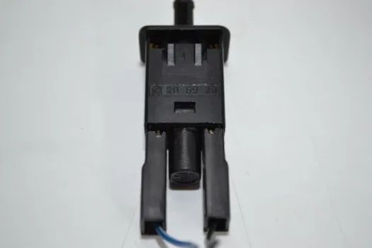 Interruptor Da Luz Porta Luvas Omega Australiano 1998 1999 - Foto 4