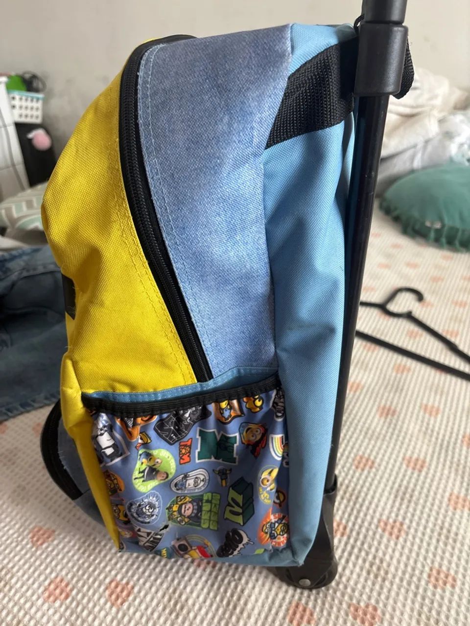 Mochila de carrinho minions  - Foto 4