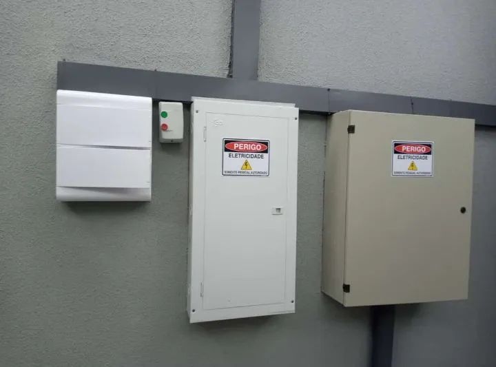 Serviço Elétricos e Reparos!  - Foto 3