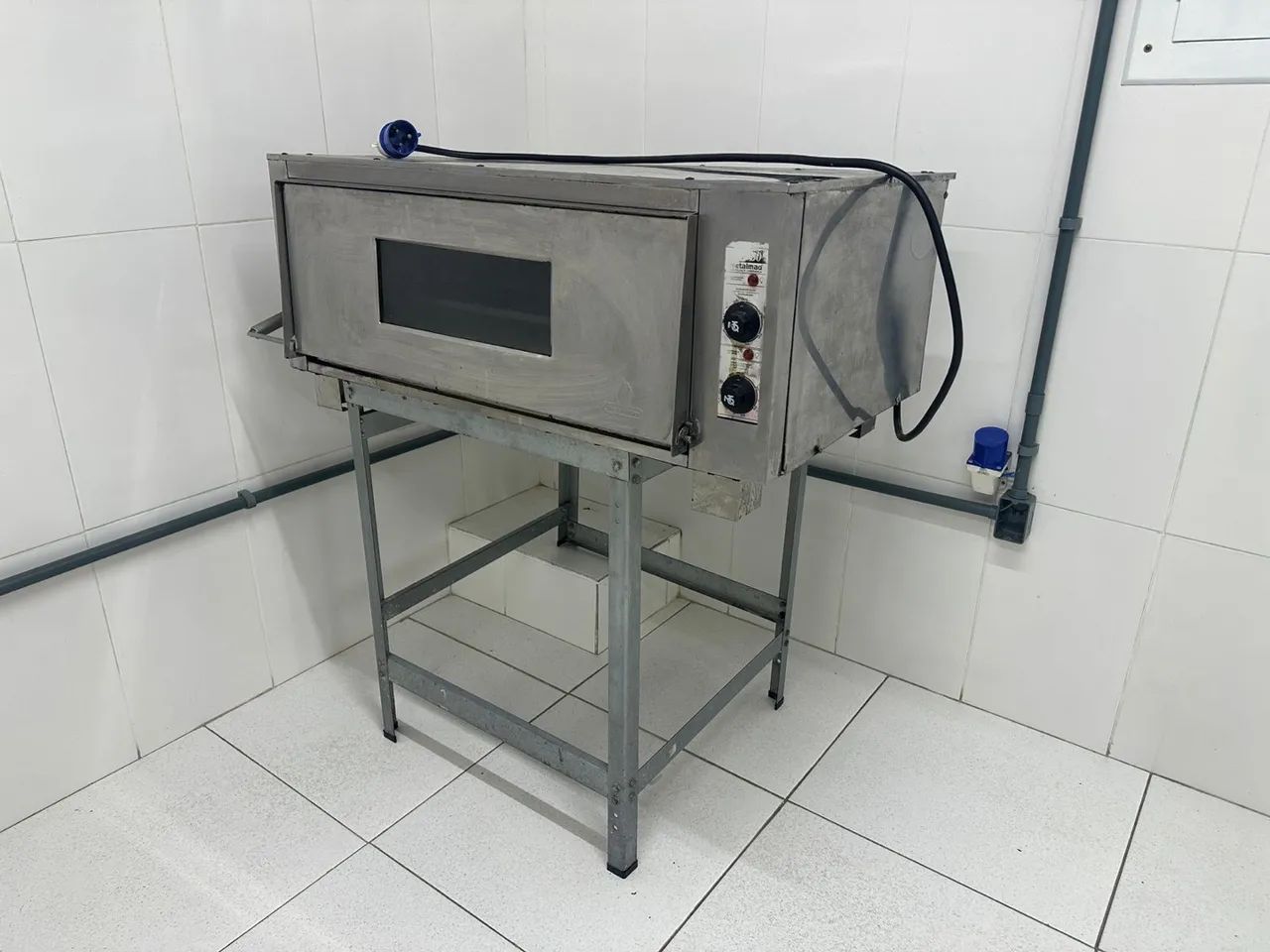 FORNO GUILHOTINA ELÉTRICO METALMAQ SERIE 80 C/ PEDRA REFRATÁRIA E CAVELETE - Foto 2