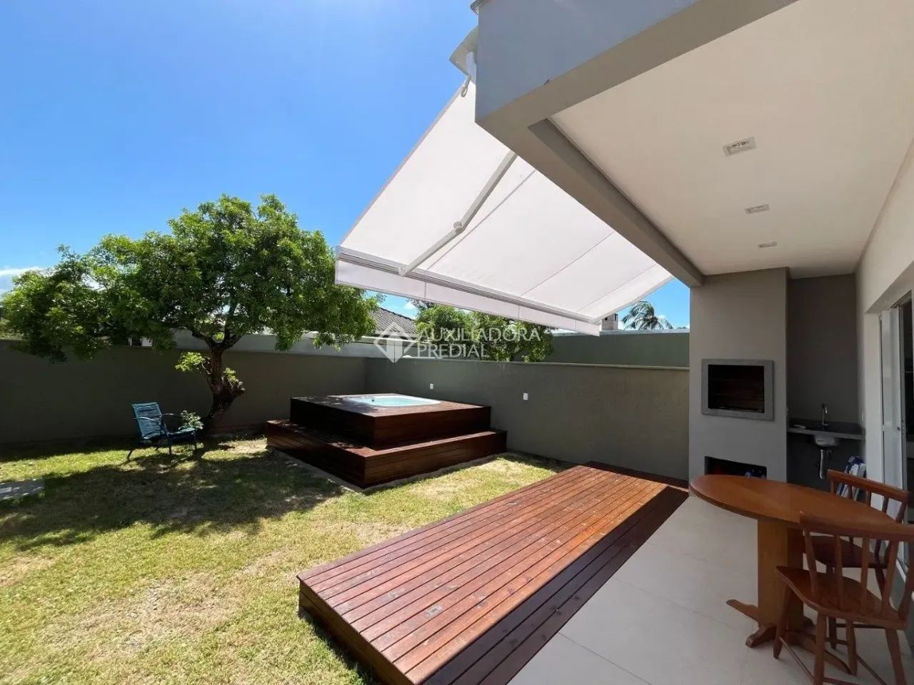 Lindo Sobrado com piscina á venda na Pinheira, Palhoça/SC - Foto 2