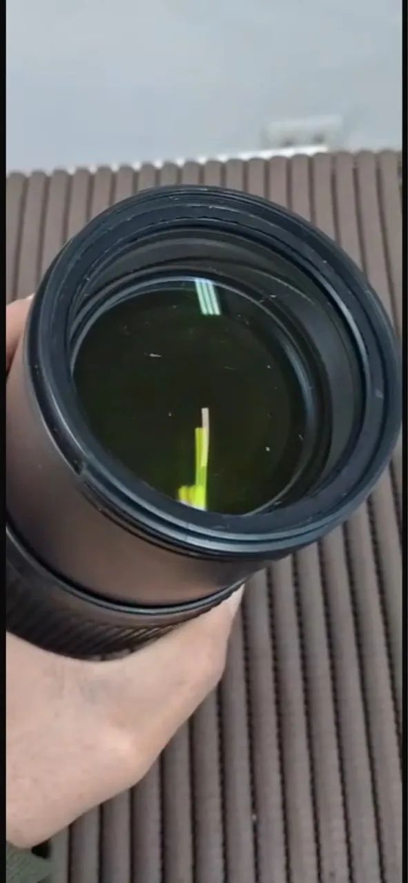 Lente para Câmera Nikon 70-300mm VR - Foto 4