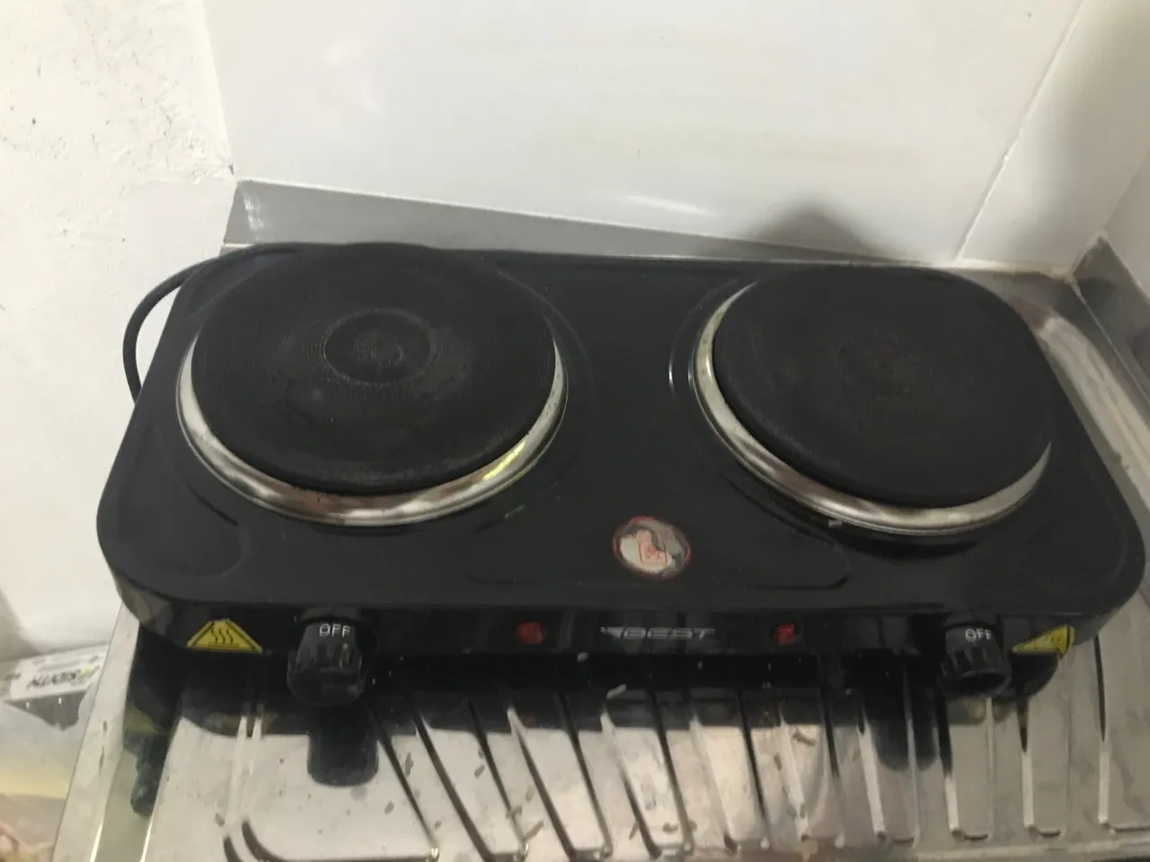 Mini Fogão Elétrico Portátil com 2 Bocas - Ideal para Cozinhas Compactas!