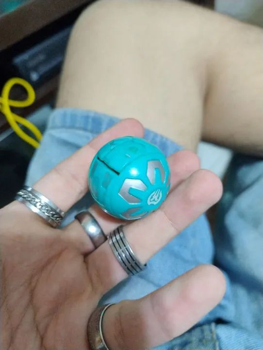 Brinquedo Bakugan -  Original -  Novo (aceito ofertas) - Foto 3