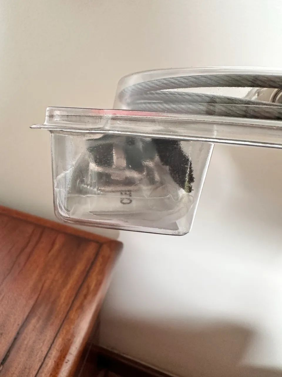 Trava de segurança de notebook Targus - 2 metros - Foto 2