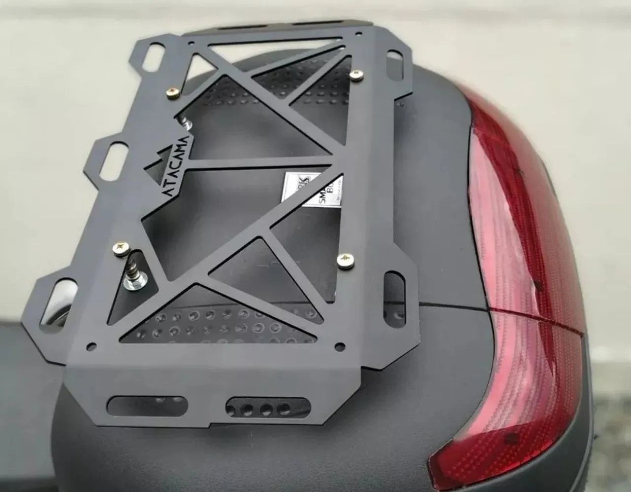 Bagageiro, grelha, suporte para moto e baú, modelo universal Atacama Protork