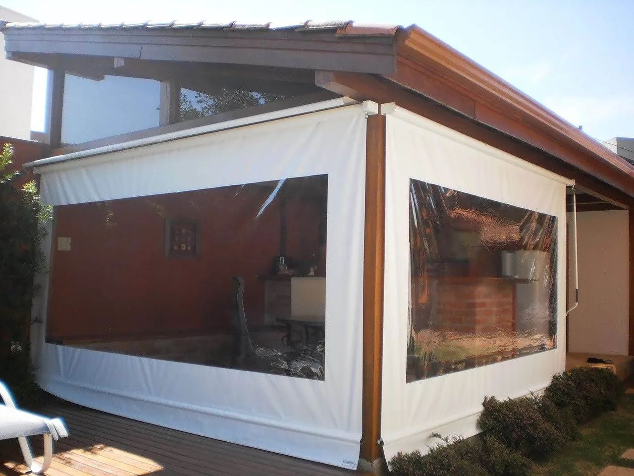 Toldo cortina com visor 