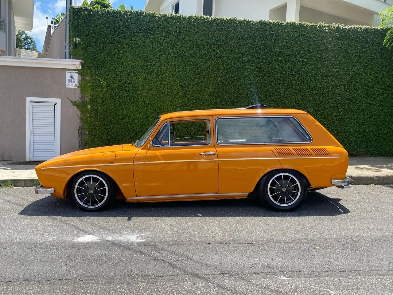 Wariant relíquia placa preta ano 1975 troco por carro popular  - Foto 2