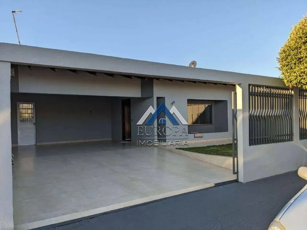 Casa com 4 dormitórios à venda, 150 m² por R$ 740.000,00 - Pinheiros - Londrina/PR