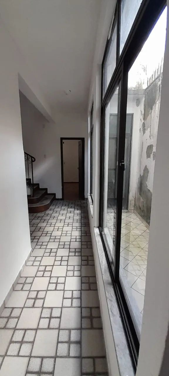 Casa 4 suítes, quintal, garagem, para residências ou empresas  - Foto 3