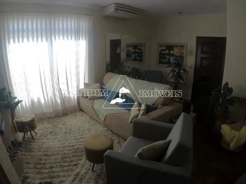 Casa padrão em Quintino Facci I - Ribeirão Preto