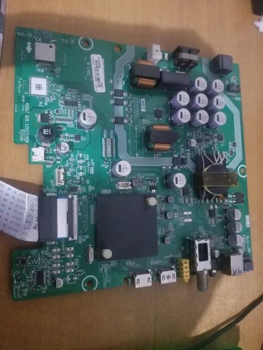 PLACA PRINCIPAL PARA TV 43V35LS MODELO RSAG7.820.12527