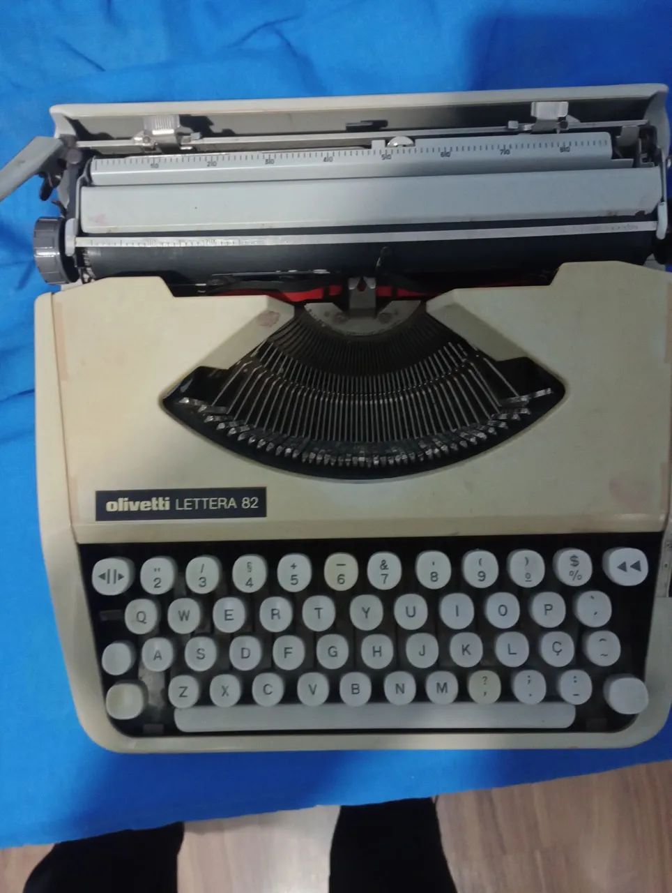 Máquina de escrever 64341322209283124