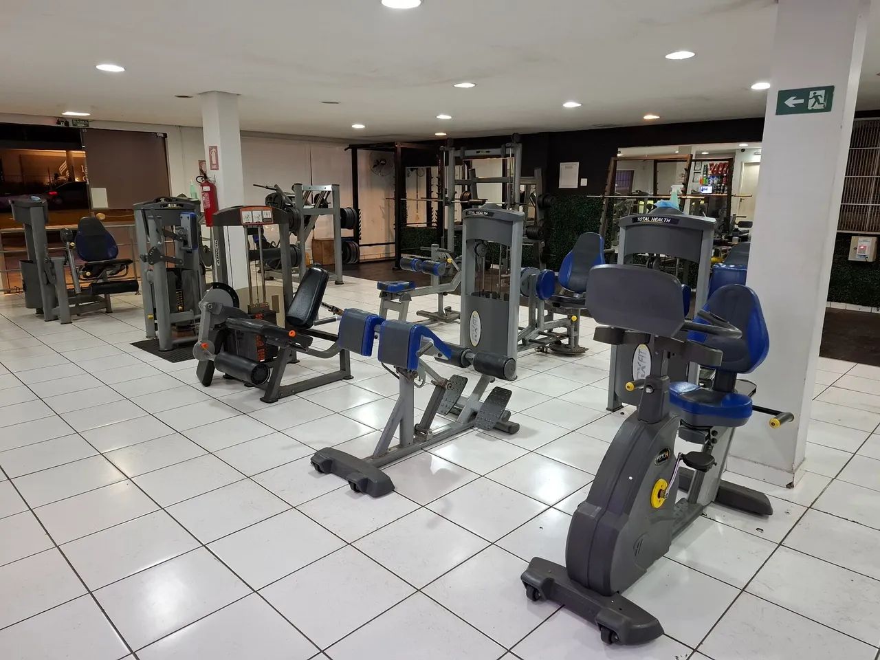 Lote aparelhos de musculação Total Health e Movement. Aceito troca por carro ou moto