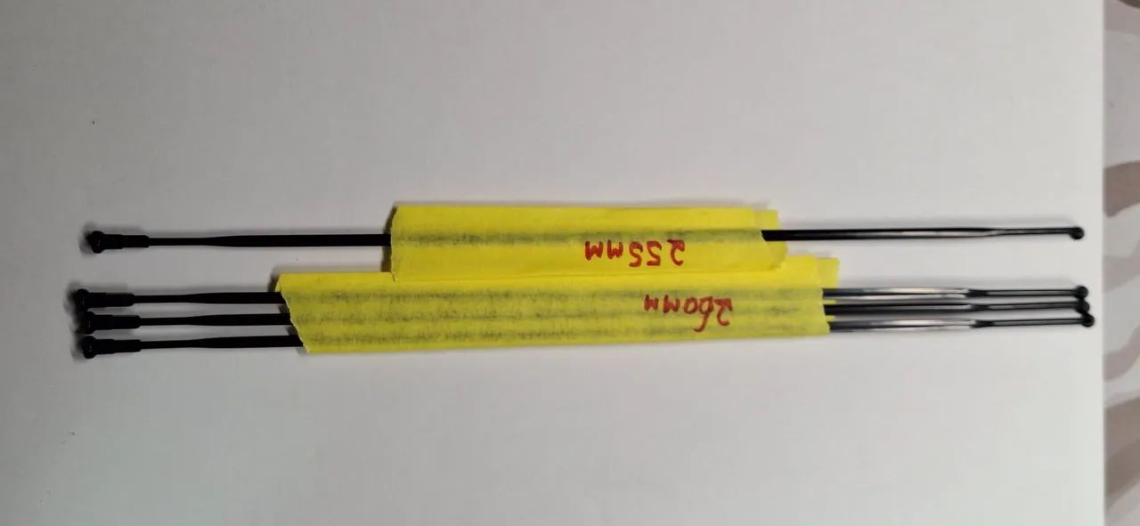 Kit de Raios (3x260mm / 1x255mm) para roda de carbono 50mm