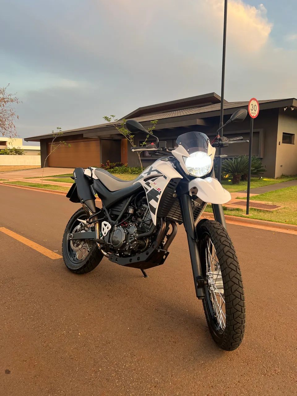 スポーツ maito Yamaha 660 R 2014 - 1443374551 | OLX