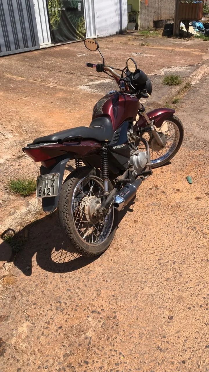 VENDO FAN 2011- SUPER CONSERVADA