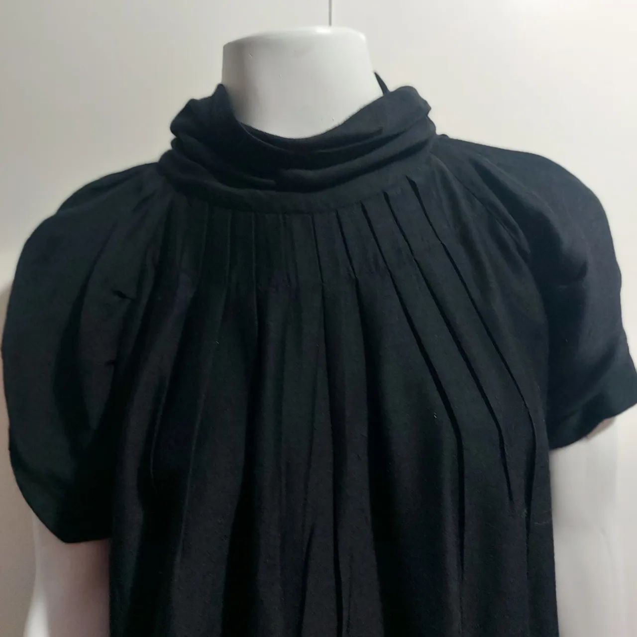  ANIMALE  blusa Preta com Gola Alta - Foto 3