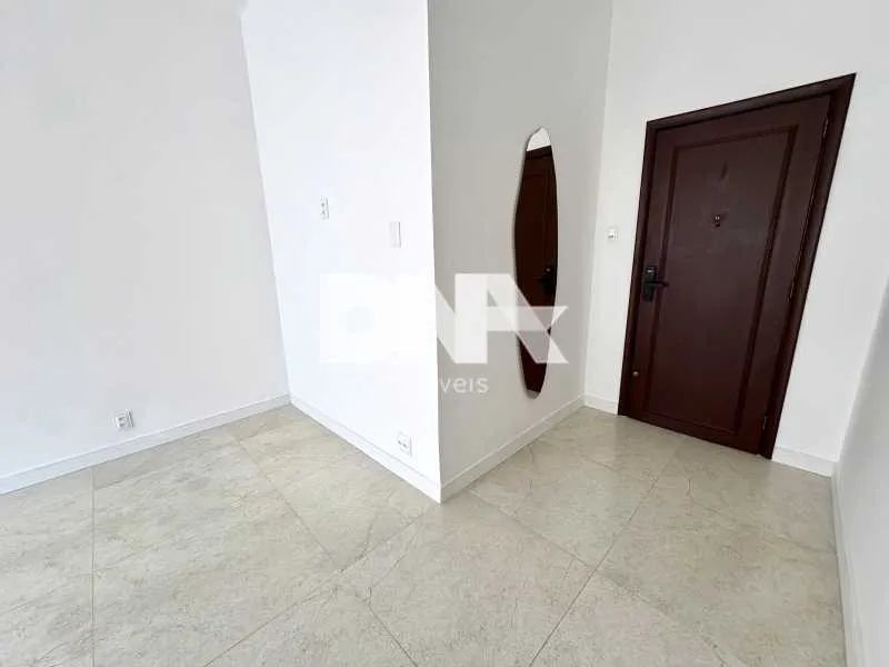 Apartamento : / Residencial / Copacabana